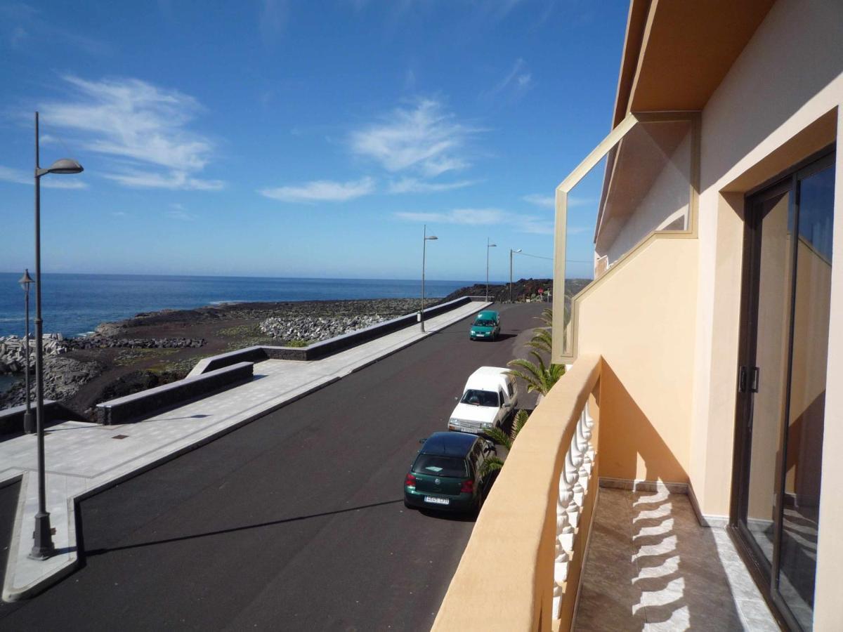 Vv 121 Con Balcon En Primera Linea De Mar La Restinga Exterior foto